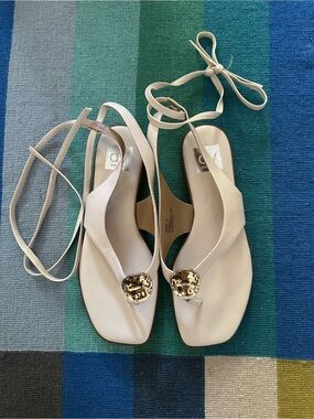 Dolce Vita off white markly ankle wrap thong sandals